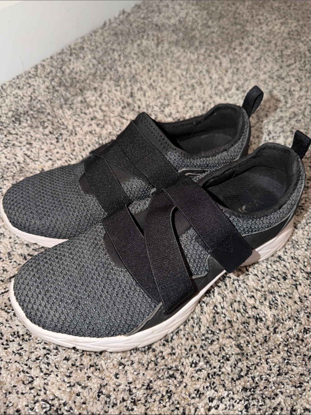 Vionic Aimmy Gray Sneakers Women’s Size 9